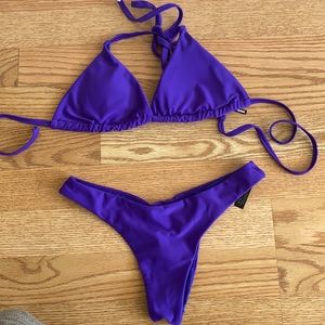 (NEVER WORN) Bikini